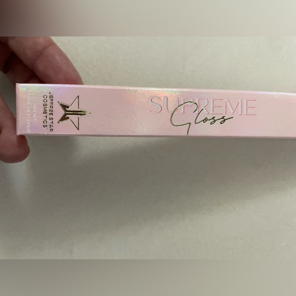 NEW Jeffree Star Liquid Long Lasting Lipstick Red Affair 5.10 ml - Picture 5 of 6